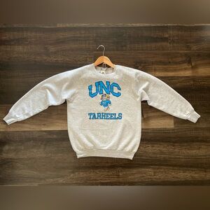 Vintage Women's UNC Tarheels Fruit Of The Loom Gray Sweater Size Large Football